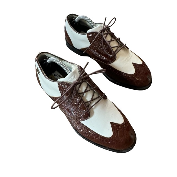 Cutter & Buck Shoes - *Women’s Cutter and Buck 7.5 Brown/White Leather (Upper & Lining) Golf Shoes